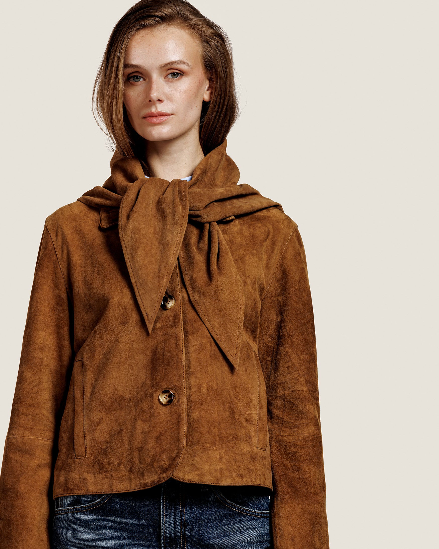 Evy- Suede Scarf