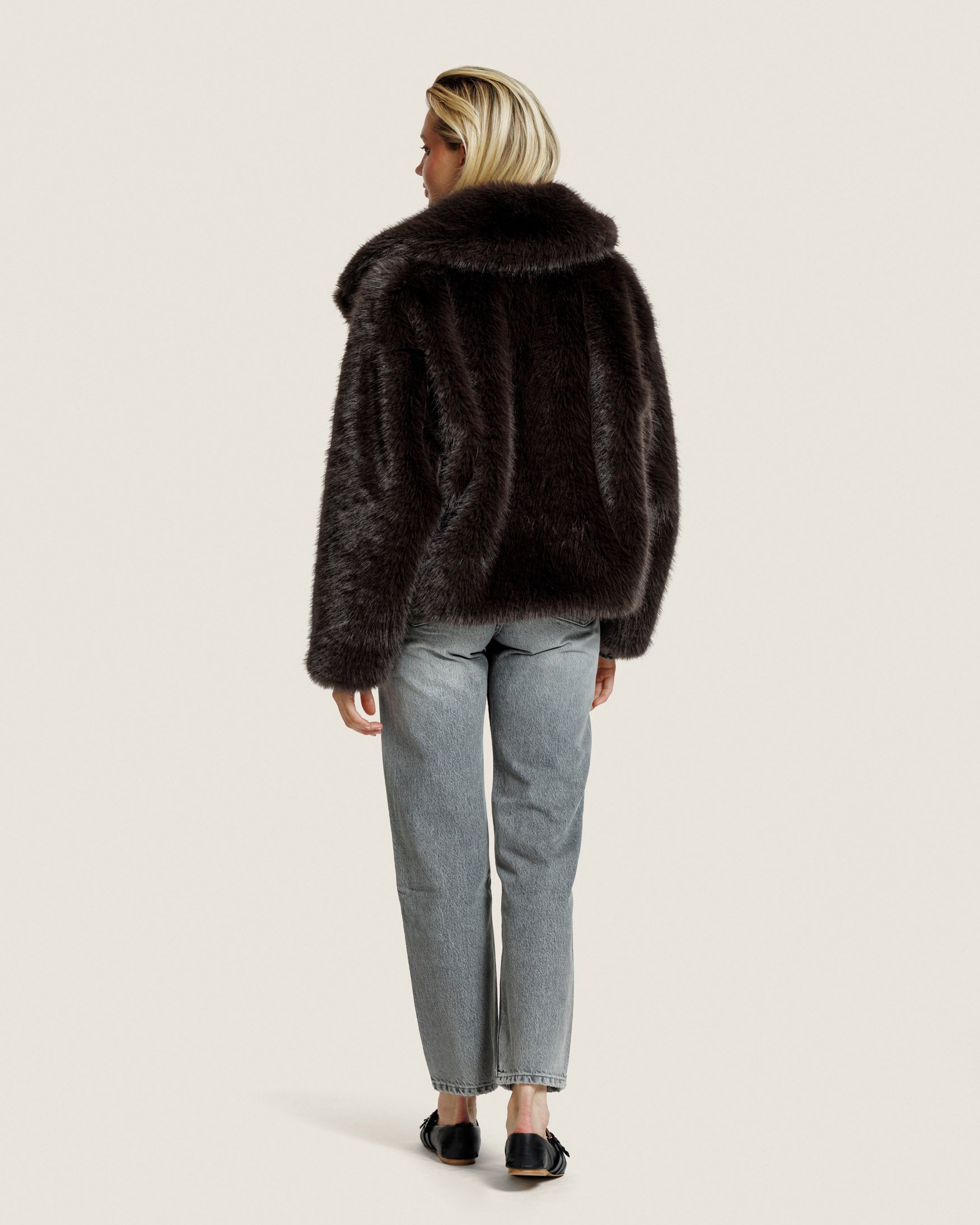 Novi | Fur Jacket – Alter Ego official