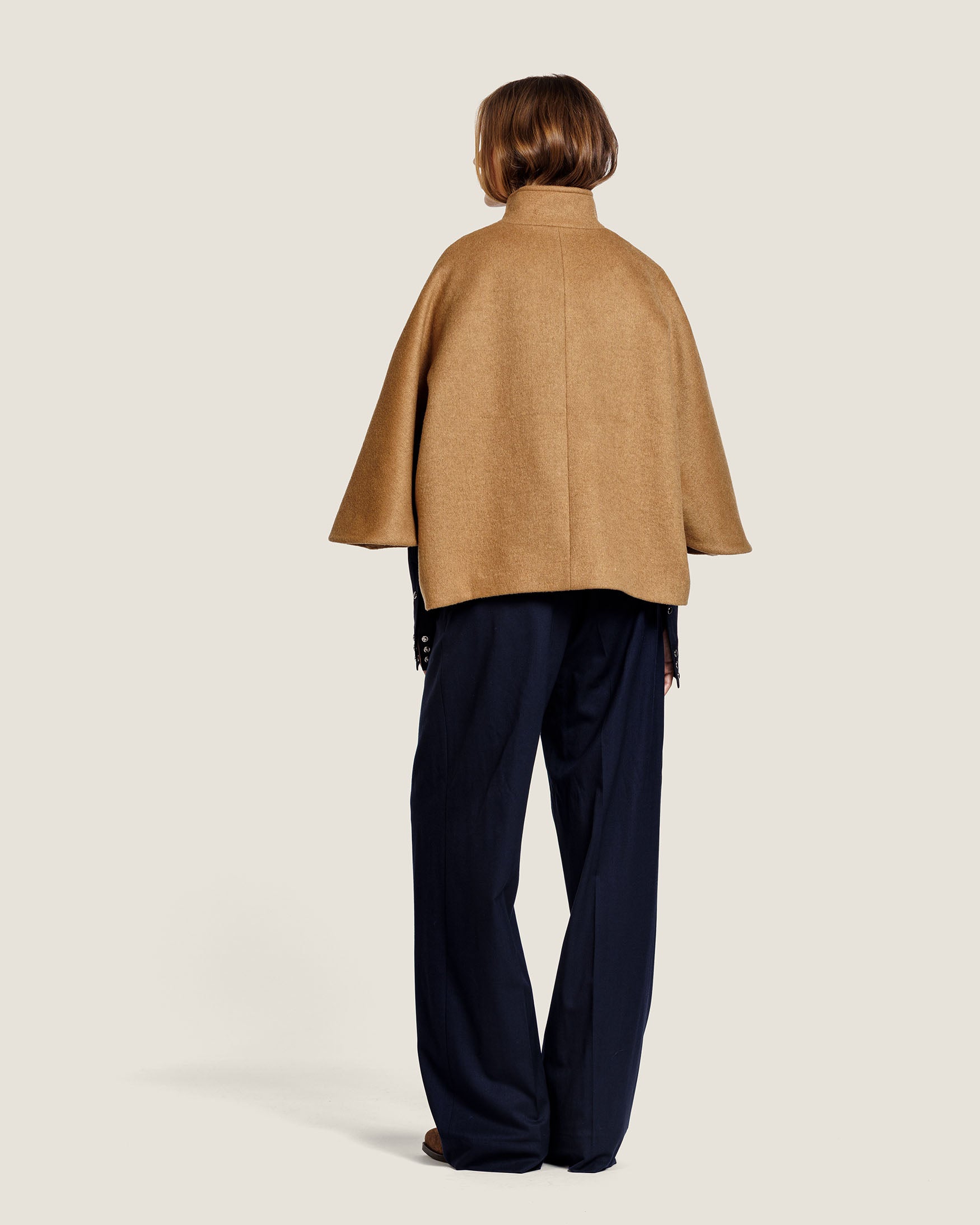 Zoelle - Wool Cape